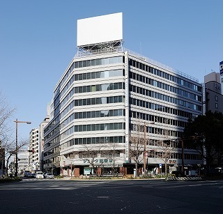 名古屋駅の弁護士事務所ビル外観